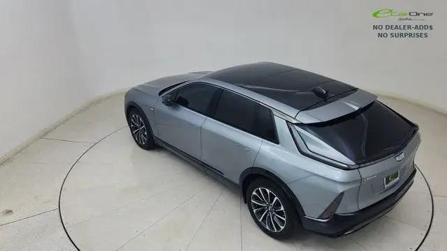 2024 Cadillac iQ Sport w/1SJ