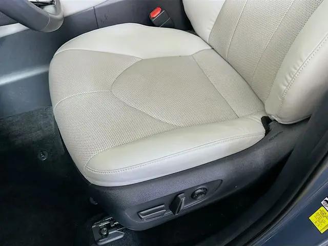 2026 Toyota Grand Highlander LE