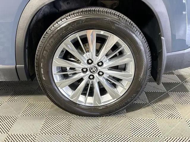 2026 Toyota Grand Highlander LE