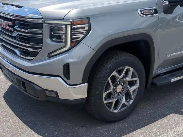 2026 GMC Sierra 1500 Crew Cab, Short Bed, SLT, 4WD