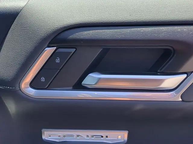 2026 GMC Sierra 1500 Crew Cab, Short Bed, Denali, 4WD