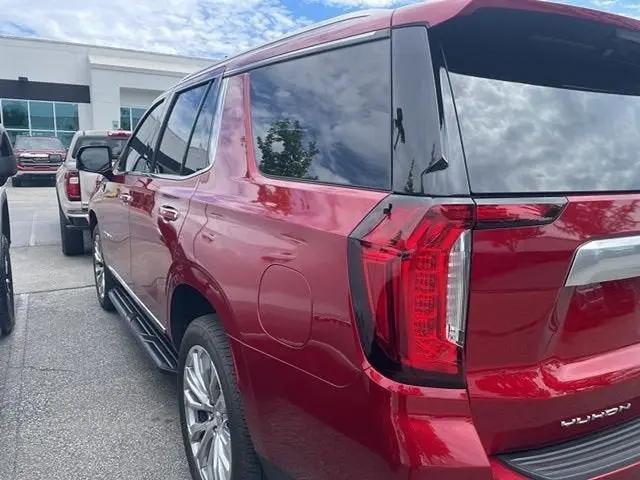 2024 GMC Yukon 4WD Denali