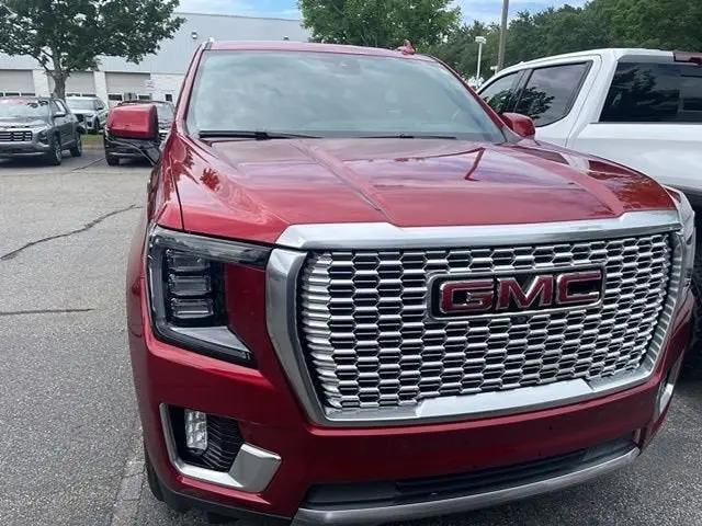 2024 GMC Yukon 4WD Denali
