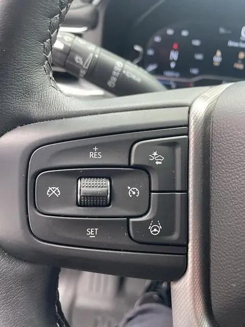 2024 GMC Yukon 4WD Denali