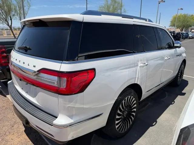 2018 Lincoln Navigator Black Label