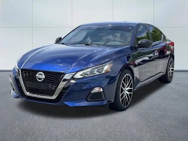2021 Nissan Altima SR FWD