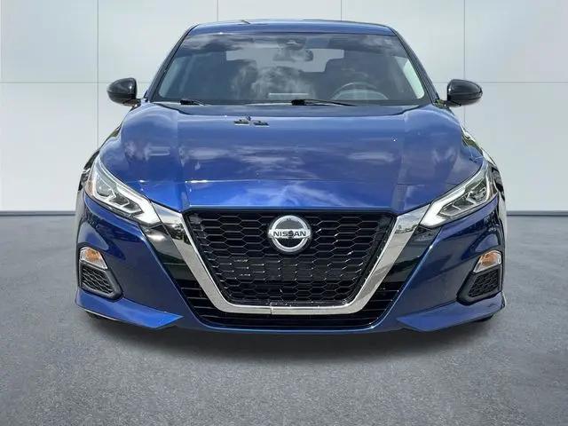 2021 Nissan Altima SR FWD
