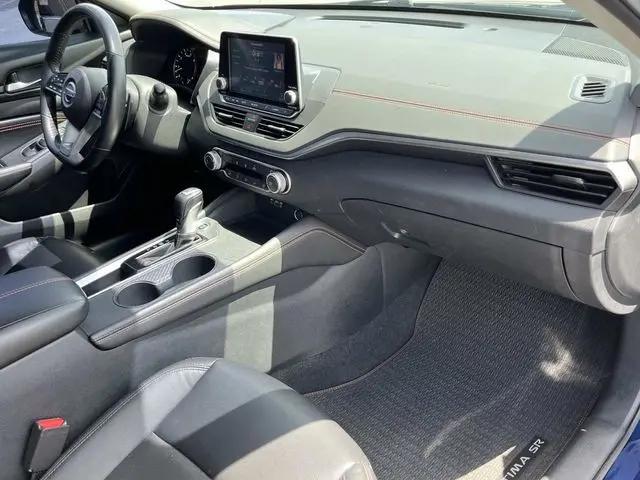 2021 Nissan Altima SR FWD