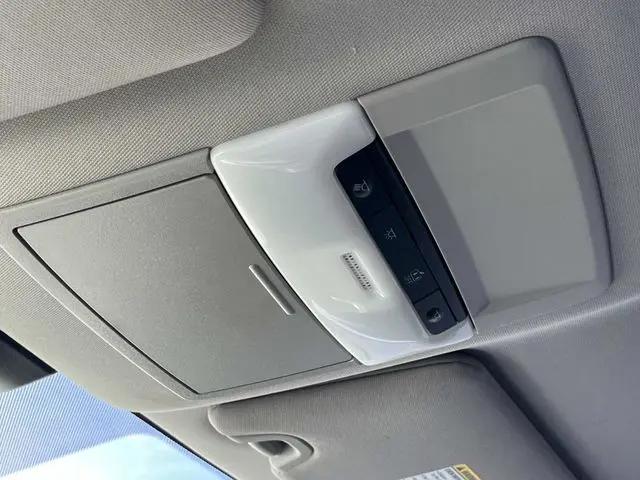 2021 Nissan Altima SR FWD