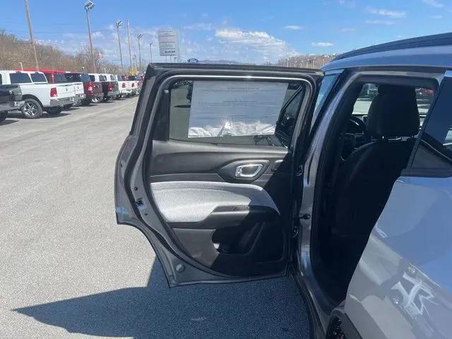 2023 Jeep Compass Latitude Lux FWD