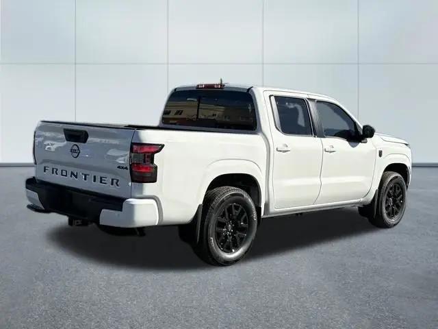 2026 Nissan Frontier Crew Cab SV 4x4