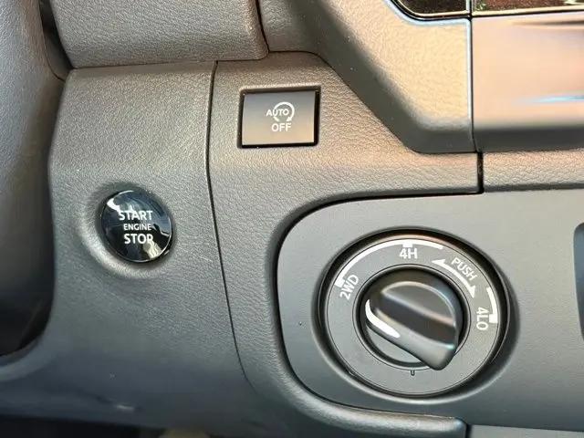 2026 Nissan Frontier Crew Cab SV 4x4