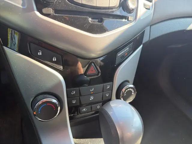 2014 Chevrolet Cruze LS Auto
