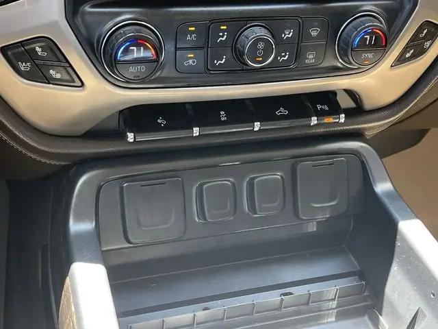 2015 GMC Sierra 2500HD Denali