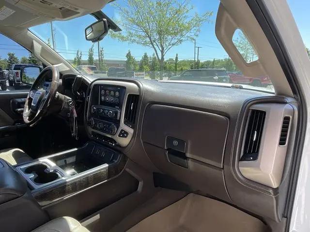 2015 GMC Sierra 2500HD Denali