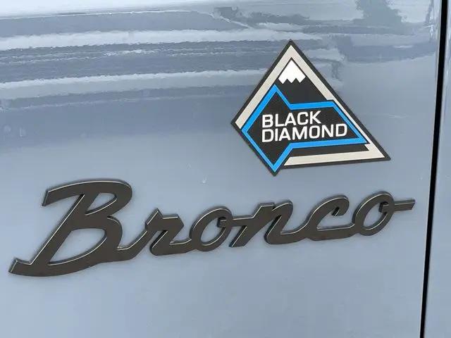 2024 Ford Bronco Black Diamond