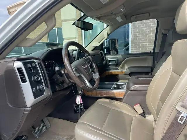2018 GMC Sierra 2500HD SLT