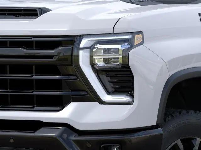 2026 Chevrolet Silverado 2500HD Crew Cab, Standard Bed, LT, 4WD