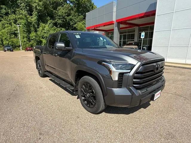 2026 Toyota Tundra SR5 CrewMax 5.5' Bed