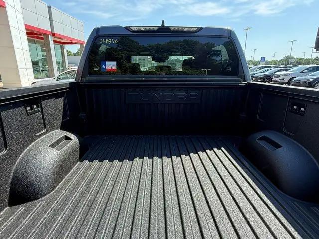 2026 Toyota Tundra SR5 CrewMax 5.5' Bed