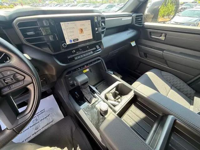 2026 Toyota Tundra SR5 CrewMax 5.5' Bed