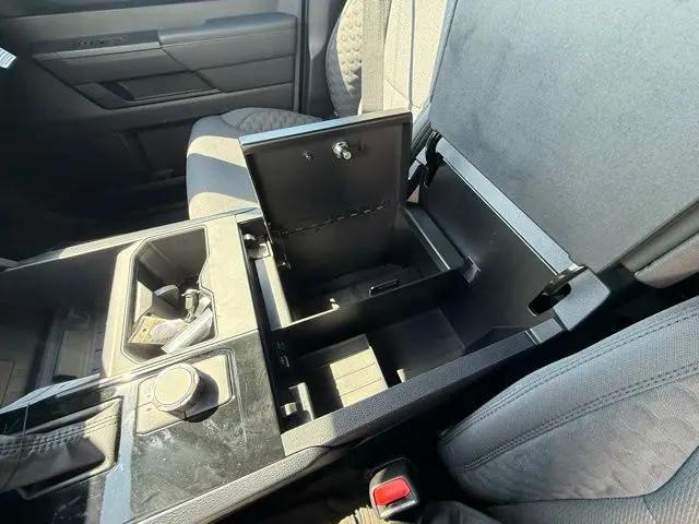 2026 Toyota Tundra SR5 CrewMax 5.5' Bed
