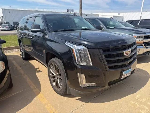 2020 Cadillac Escalade ESV 4WD Luxury for sale in Bloomington, IL