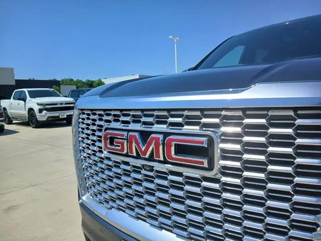 2021 GMC Yukon 4WD Denali