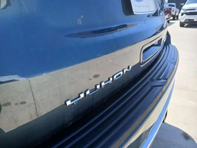 2021 GMC Yukon 4WD Denali