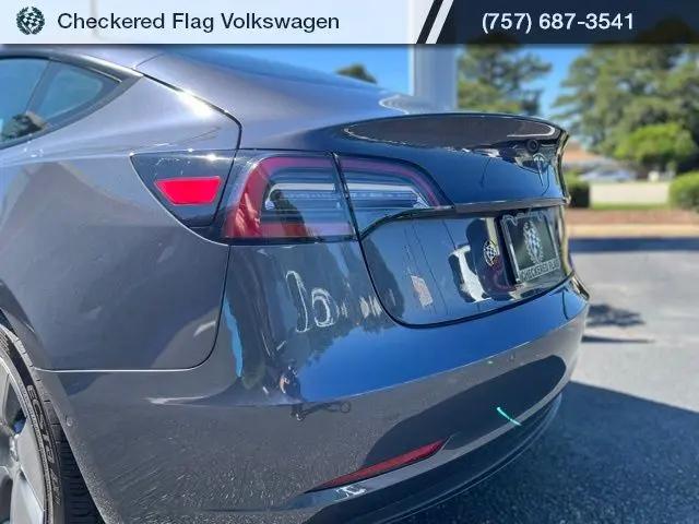 2021 Tesla Model 3 Standard Range Plus Rear-Wheel Drive