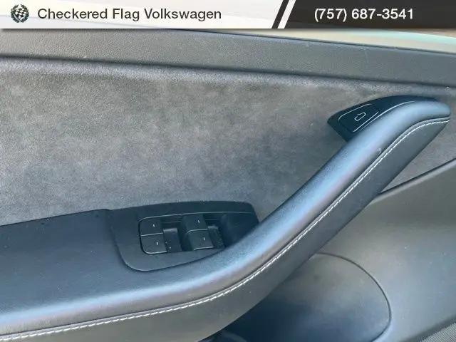 2021 Tesla Model 3 Standard Range Plus Rear-Wheel Drive