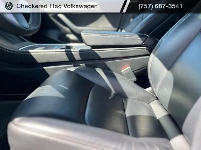 2021 Tesla Model 3 Standard Range Plus Rear-Wheel Drive
