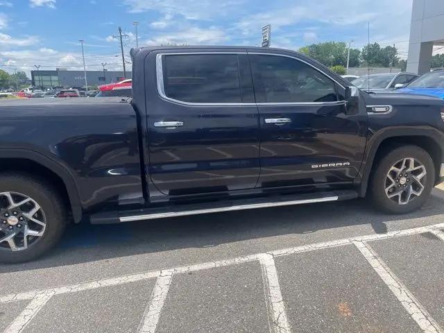 2023 GMC Sierra 1500 4WD Crew Cab Standard Box SLT