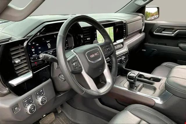 2023 GMC Sierra 1500 4WD Crew Cab Standard Box SLT