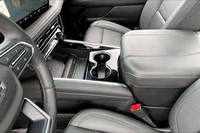 2025 Chevrolet Tahoe 4WD Z71
