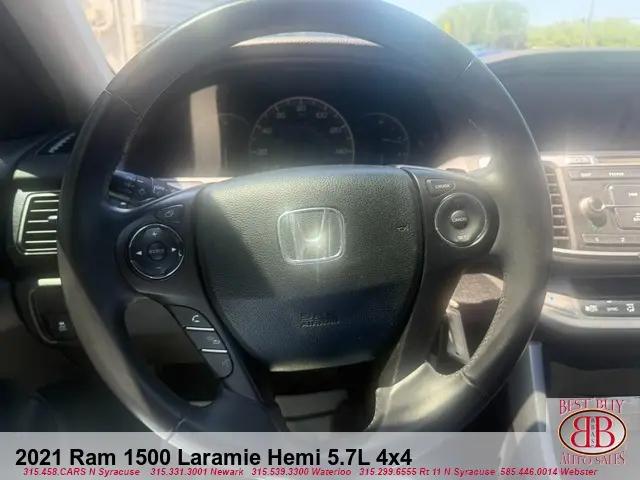 2021 Ram 1500 Laramie Crew Cab 4x4 5'7" Box