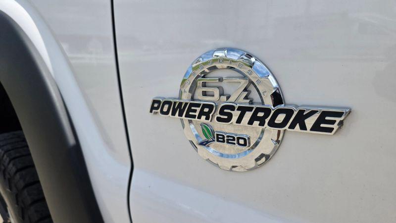 2015 Ford F-350 LARIAT