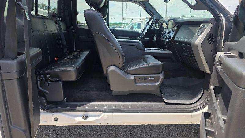2015 Ford F-350 LARIAT