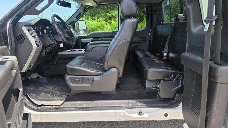 2015 Ford F-350 LARIAT
