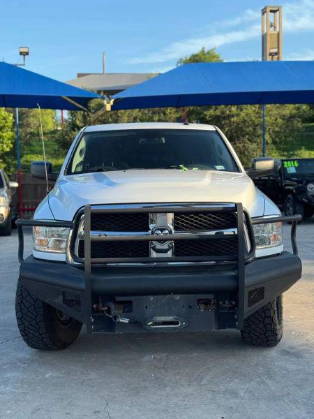 2017 Ram 2500 Tradesman Crew Cab 4x4 8' Box