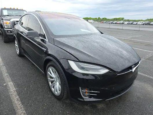2016 Tesla Model X 90D