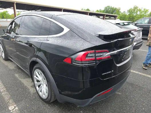 2016 Tesla Model X 90D