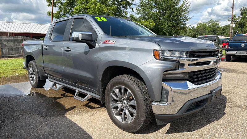 2020 Chevrolet Silverado 1500 4WD Crew Cab Short Bed LT for sale in Zachary, LA