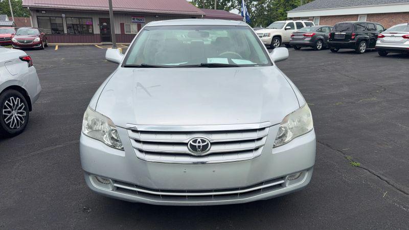 2005 Toyota Avalon XL for sale in Monett, MO