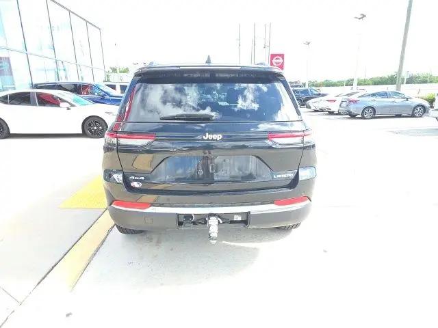2024 Jeep Grand Cherokee Laredo X 4x4
