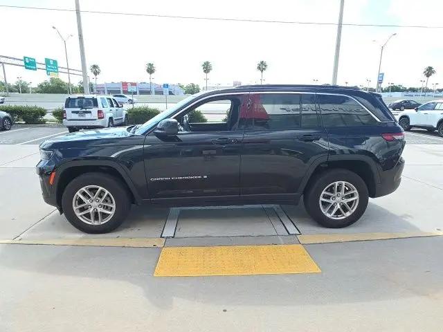 2024 Jeep Grand Cherokee Laredo X 4x4