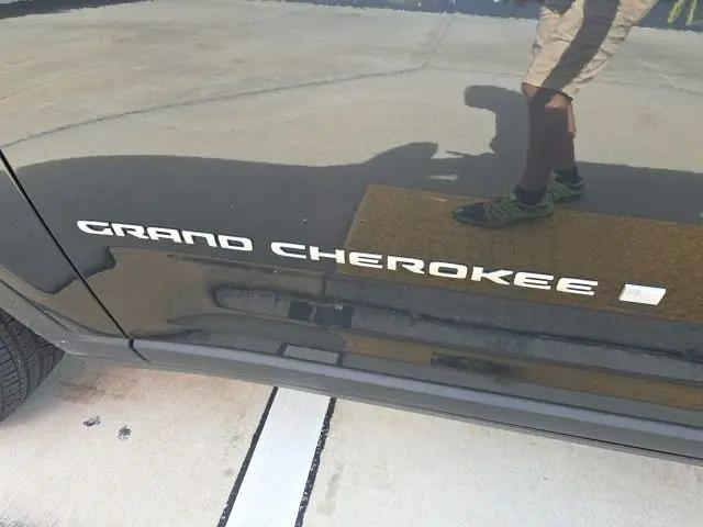 2024 Jeep Grand Cherokee Laredo X 4x4