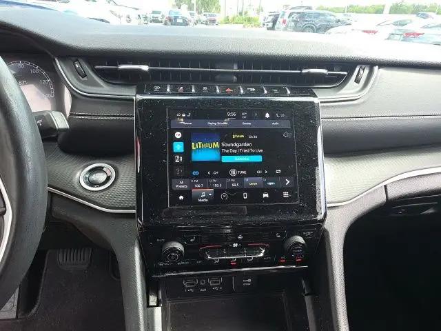 2024 Jeep Grand Cherokee Laredo X 4x4