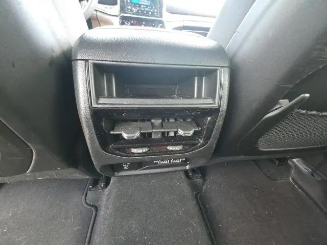2024 Jeep Grand Cherokee Laredo X 4x4