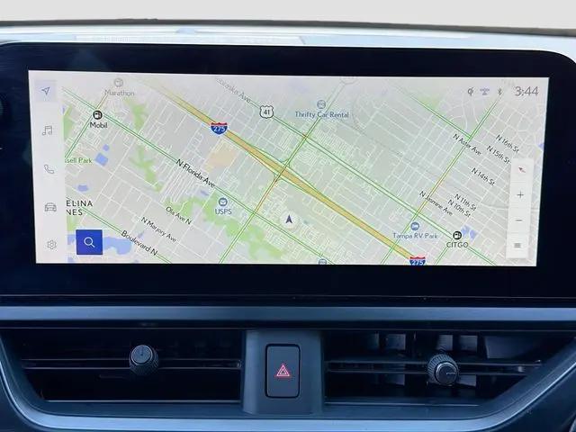 2024 Lexus UX 250h F SPORT Handling